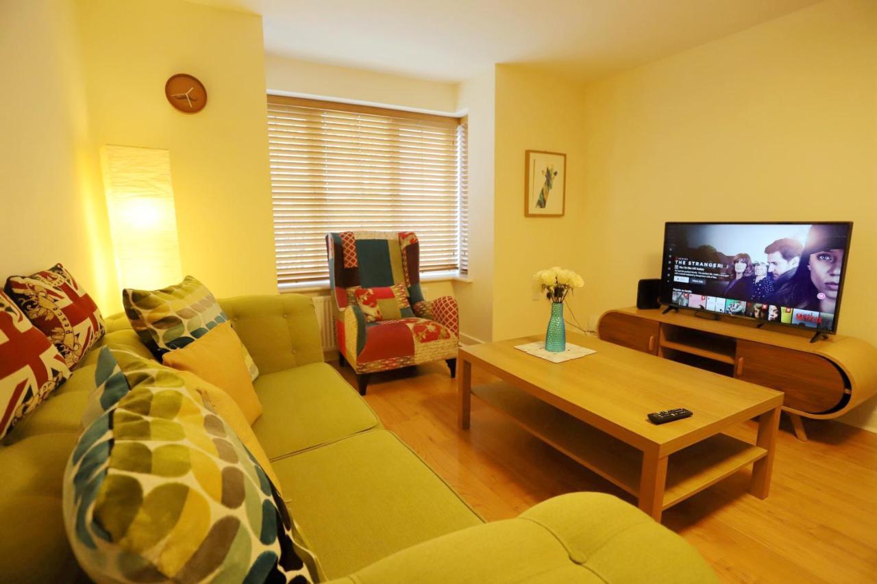 Easytravel Luxury Nec/Airport 3 Beds House Apartment Birmingham Luaran gambar