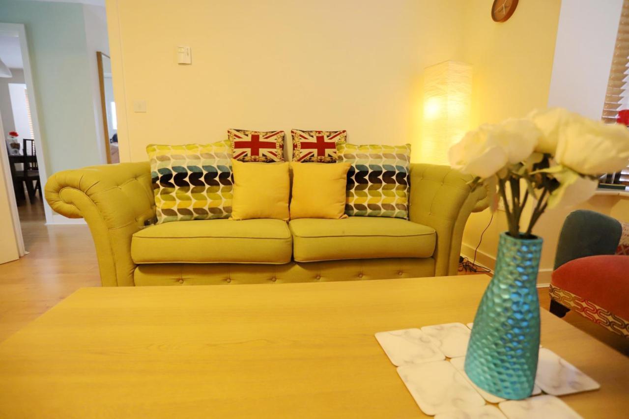 Easytravel Luxury Nec/Airport 3 Beds House Apartment Birmingham Luaran gambar